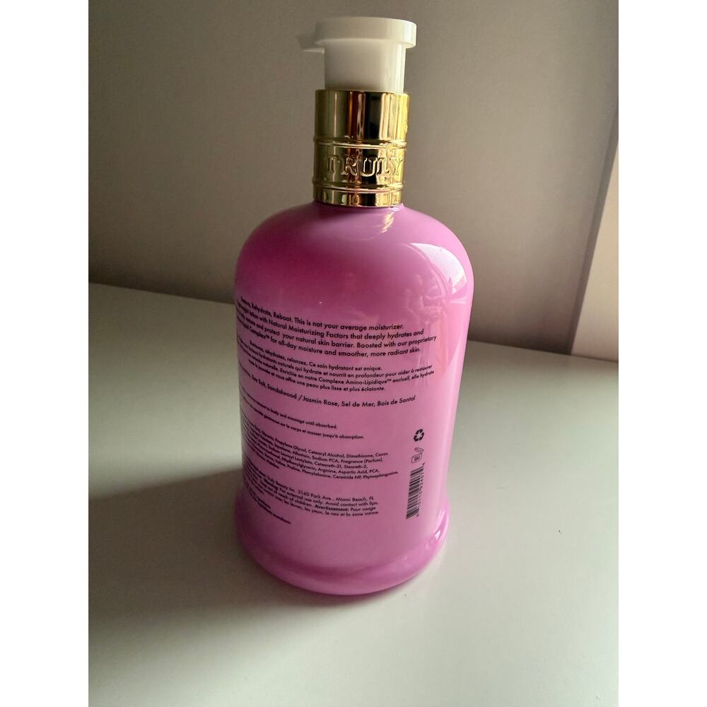 $17 New Truly Beauty Smooth Legend Hydra-Restore Body Lotion - Picture 3 of 4